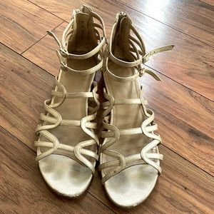 Stuart Weitzman flat sandals, 8M, platinum